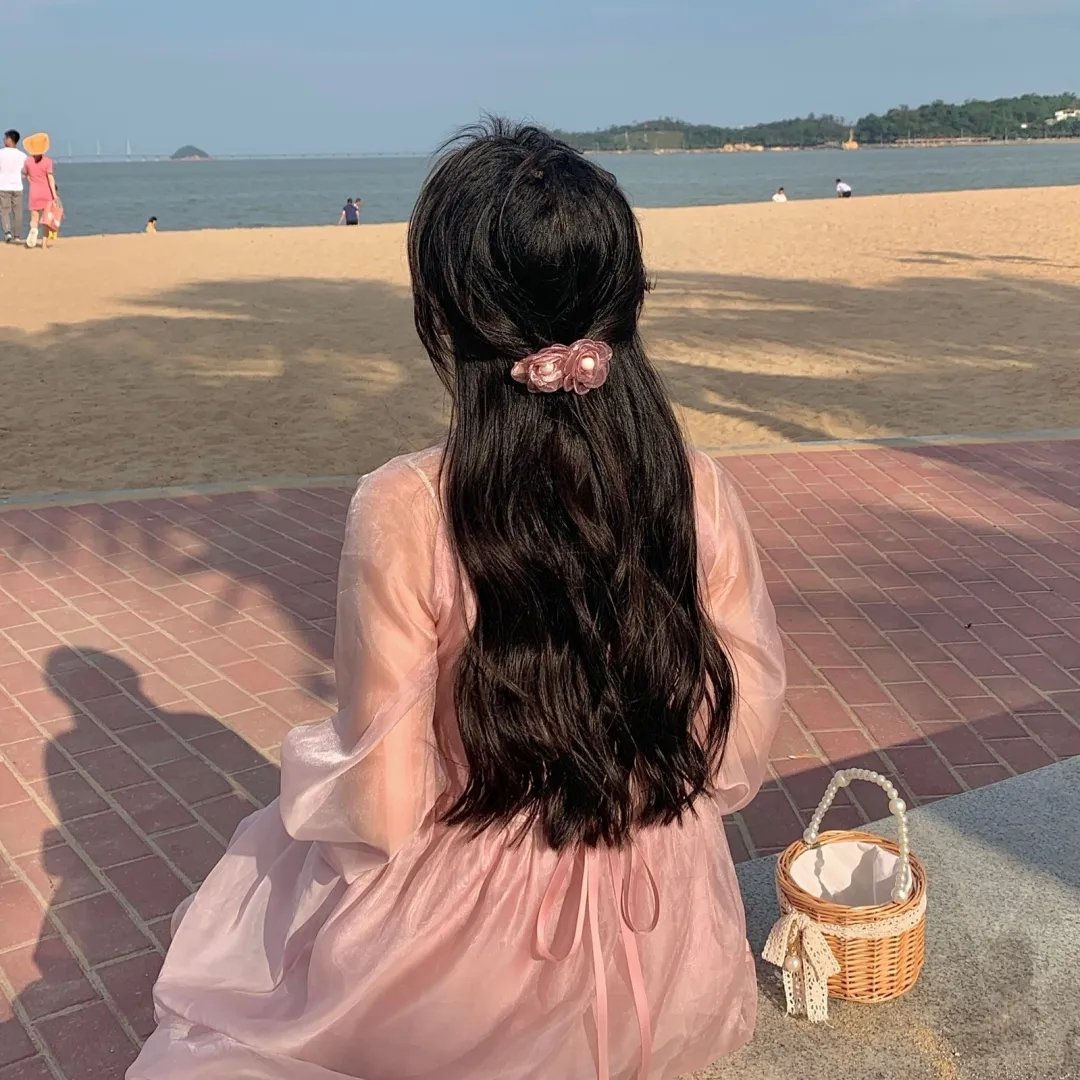 琼宫春怨